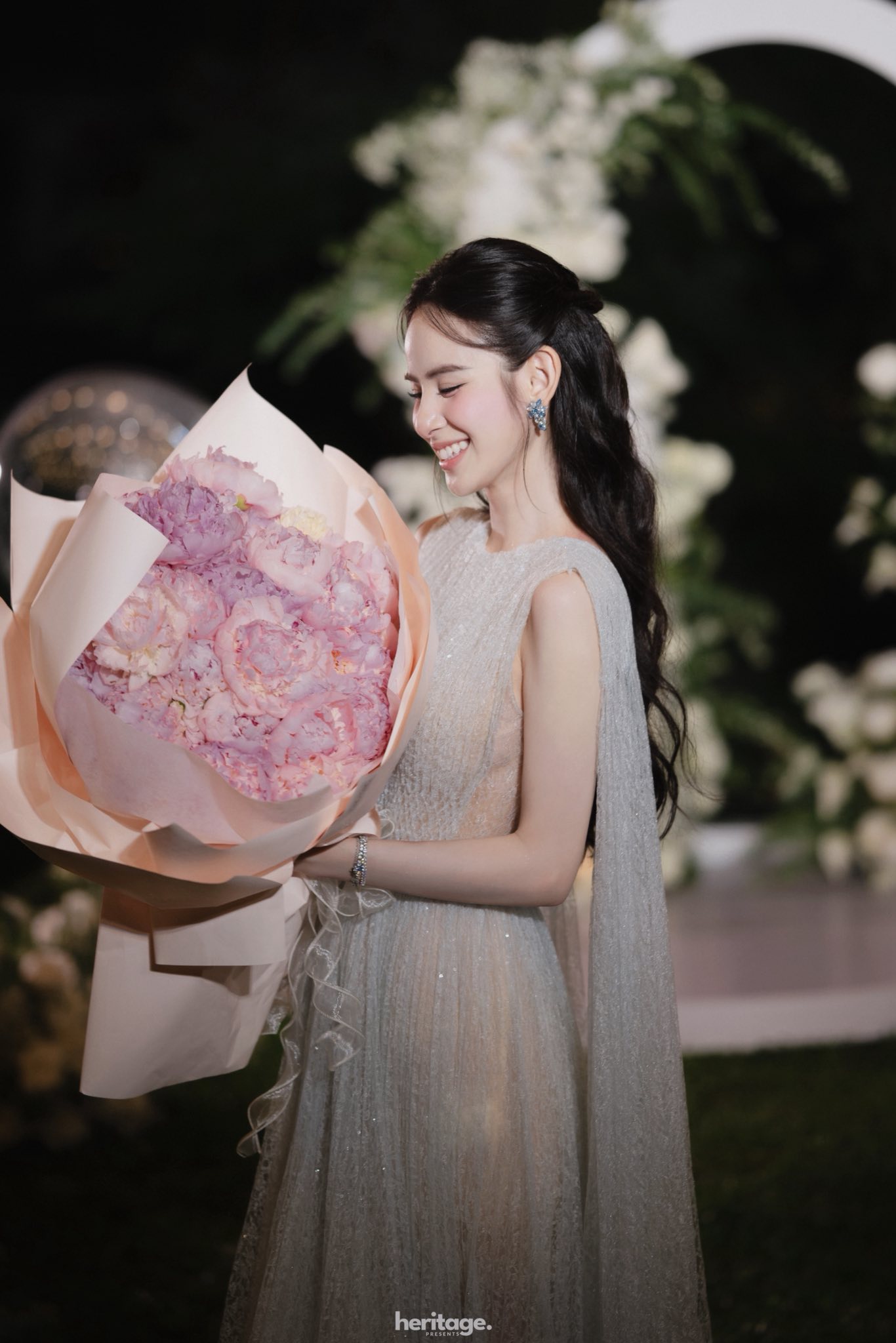 Hương Liên đã làm gì mà vừa lấy chồng hào môn đã bị chỉ trích khắp MXH?- Ảnh 7.