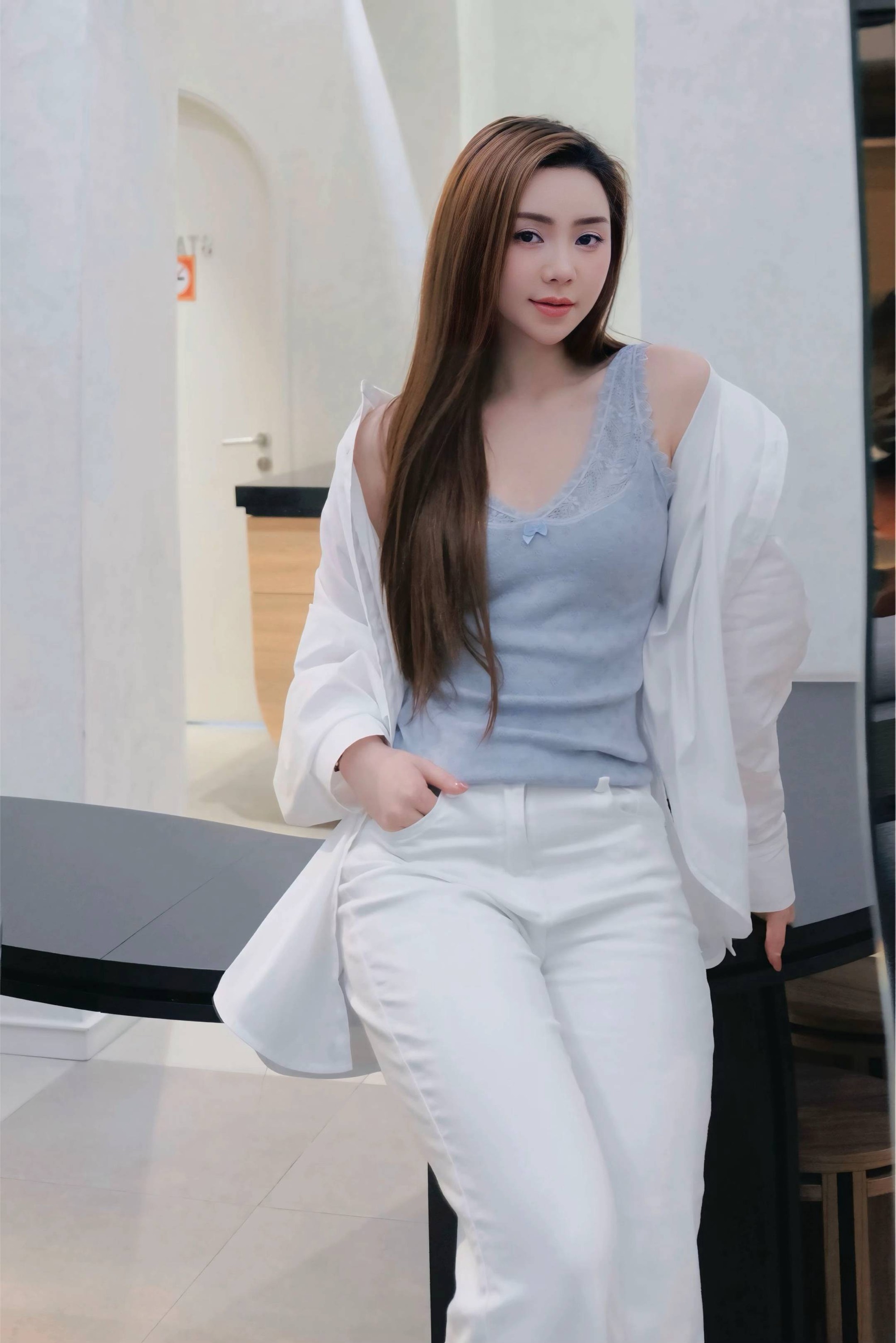Nữ thần phim Việt giờ vàng: Mặt đẹp như búp bê sống, quá khó để kiếm ra người thứ 2, ngắm style còn mê nữa- Ảnh 9.