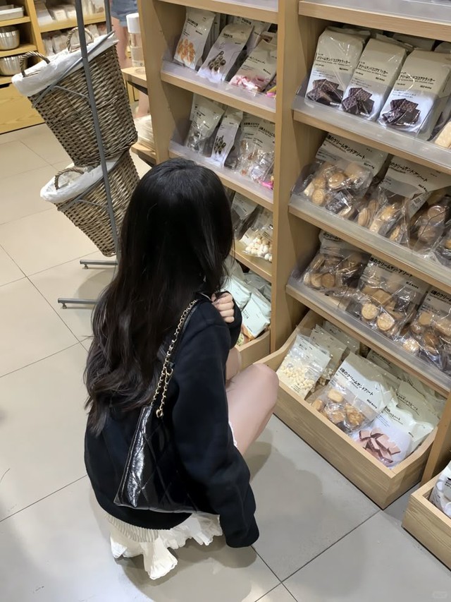 Đi siêu thị mà làm 6 việc này thì chẳng khác nào ném tiền qua cửa sổ- Ảnh 2.