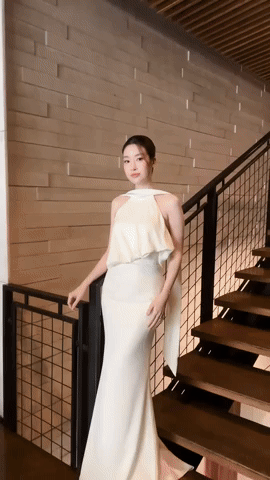 Đỗ Mỹ Linh diện đồ đơn giản vẫn xinh xuất sắc, 