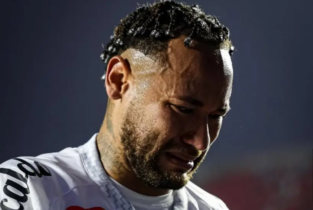 Neymar bật khóc nức nở, CĐV quay lưng la ó- Ảnh 1.
