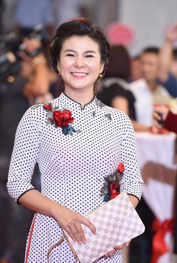 Không nhận ra NSƯT Kim Oanh sau thẩm mỹ: Gương mặt tươi trẻ, làn da căng mịn chứng minh U50 chỉ là con số- Ảnh 2.