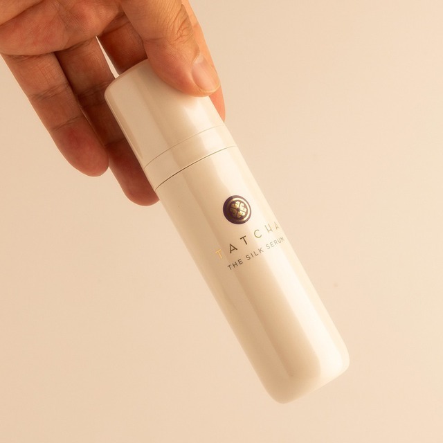 6 món skincare Nhật tốt đến mức nghi ngờ nhân sinh: Bôi một phát, da đẹp như được hack!- Ảnh 2.