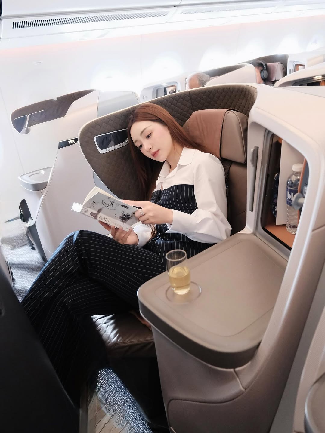 Nữ thần phim Việt giờ vàng: Mặt đẹp như búp bê sống, quá khó để kiếm ra người thứ 2, ngắm style còn mê nữa- Ảnh 1.