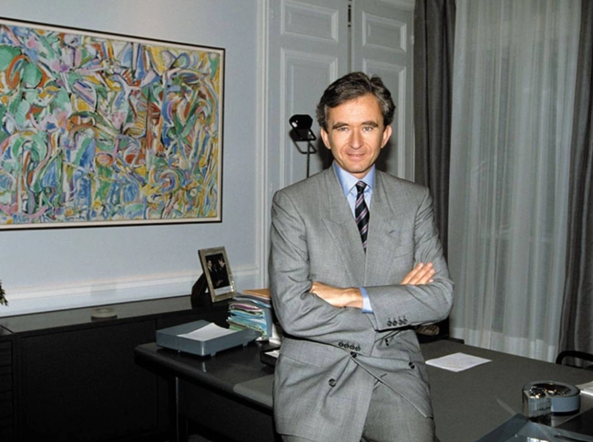 Thú vị hình ảnh ngày trẻ của 7 tỷ phú nổi tiếng thế giới: Berkshire Hathaway đẹp trai như tài tử, CEO của Meta cực đáng yêu- Ảnh 6.