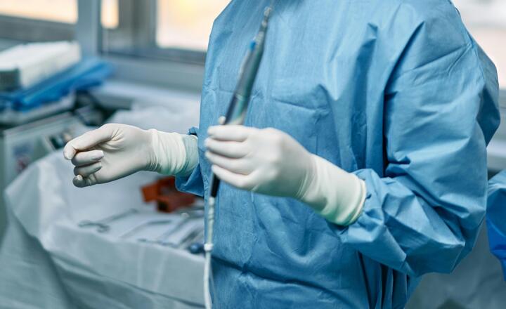 Bất đắc dĩ bỏ chữa ung thư v&igrave; kh&ocirc;ng 'kham' nổi tiền thuốc- Ảnh 1.