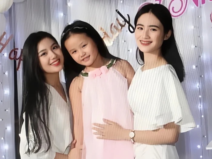 Em gái Hoa hậu Ý Nhi trổ mã xinh đẹp khiến ai nấy đều ngỡ ngàng- Ảnh 4.