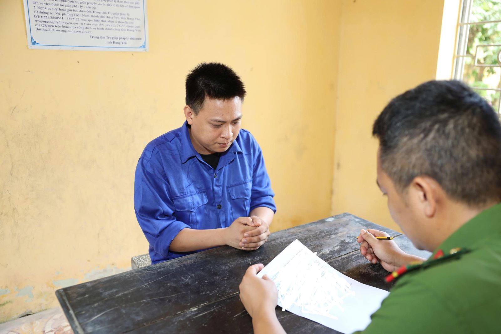 Bóc trần đường dây lừa đảo 2.600 tỷ đồng, bắt 'ông trùm' Nguyễn Duy Thoại, thu giữ 2.000 trang tài liệu- Ảnh 2.