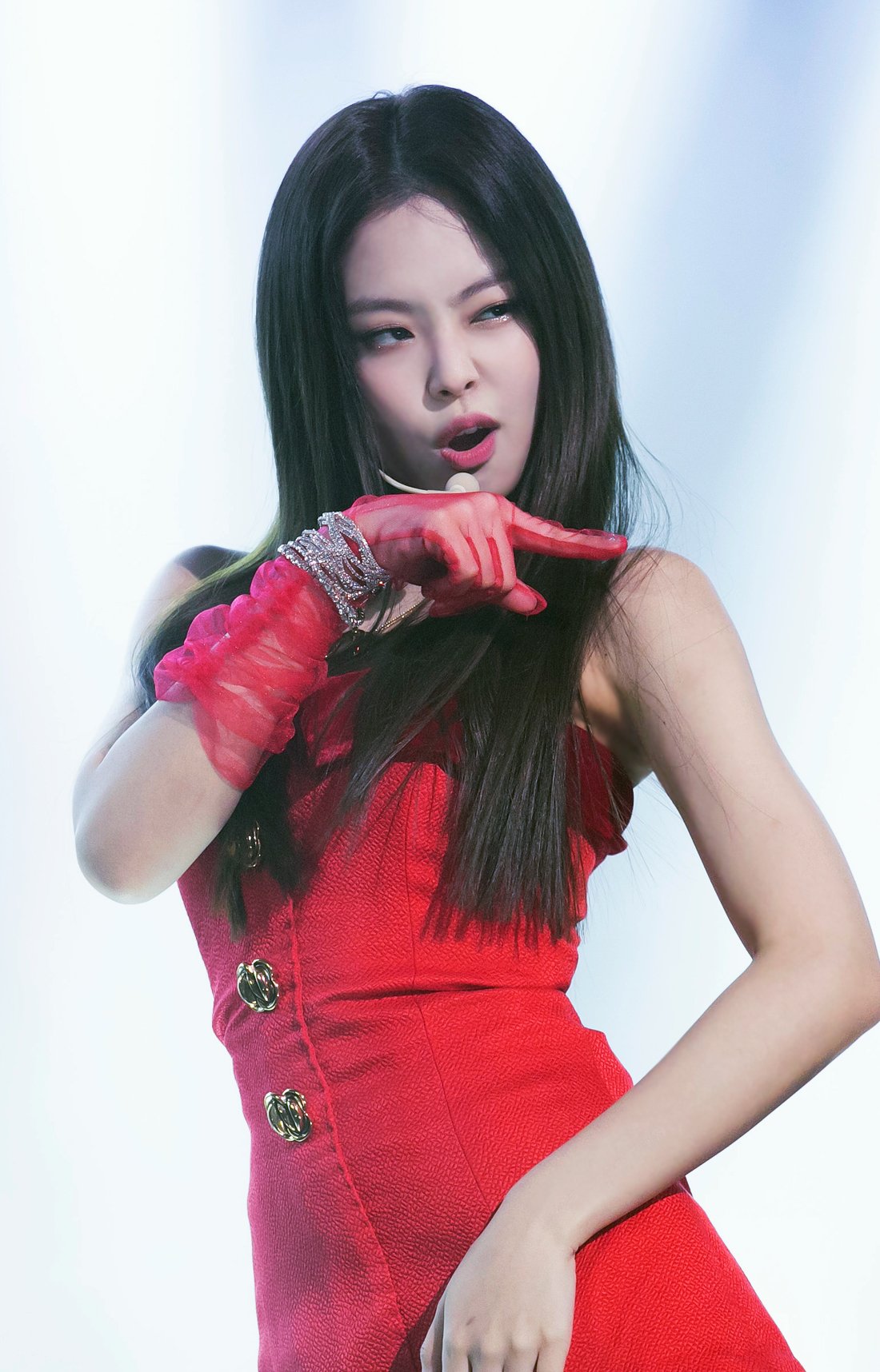 Cả Kpop toàn idol "ngậm thìa vàng": Tất cả là tại Jennie?- Ảnh 3.