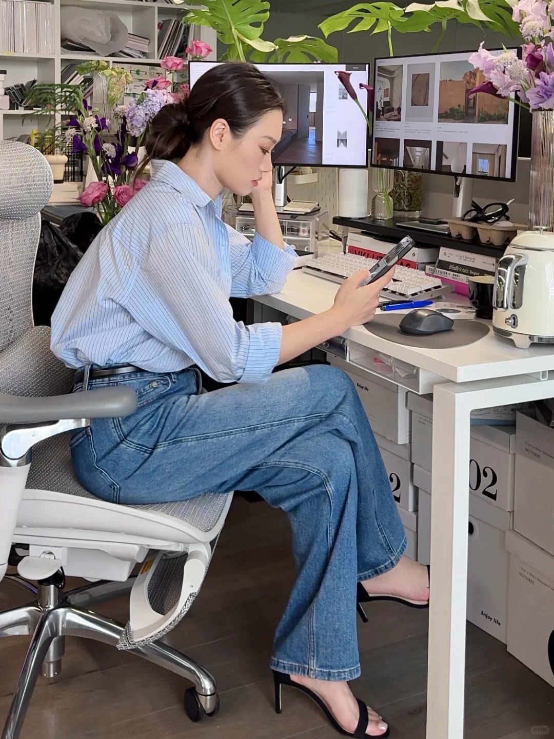 Đừng quá nhiều "tình cảm" nơi công sở: Bài học đắt giá ai cũng nên khắc cốt ghi tâm- Ảnh 2.