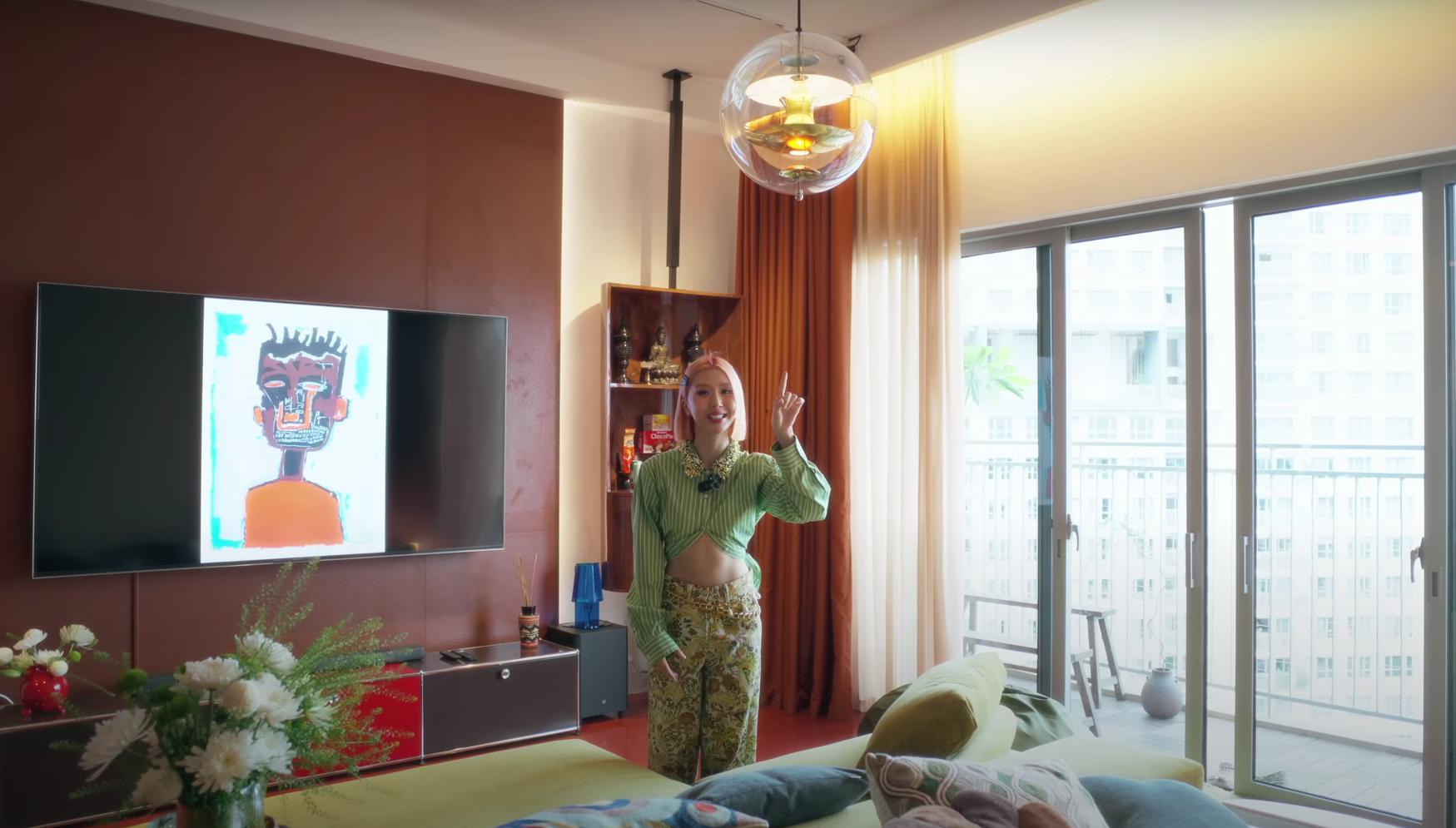 Dân mạng “khóc thuê” khi Quỳnh Anh Shyn bán penthouse 12 tỷ, giờ quay xe khi thấy cô khoe nhà mới nghệ gấp 10 lần!- Ảnh 21.