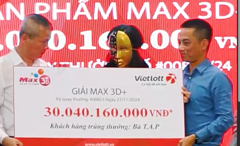 Tỉ lệ 1/11 vé, Max 3D+ của Vietlott từng có kỷ lục "vô tiền khoáng hậu": Một người trúng 30 giải đặc biệt- Ảnh 3. Tỉ lệ 1/11 vé, Max 3D+ của Vietlott từng có kỷ lục "vô tiền khoáng hậu": Một người trúng 30 giải đặc biệt- Ảnh 3.