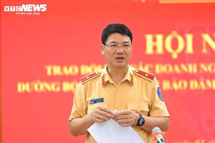 Chủ nhà xe nêu hiểm họa khôn lường từ ô tô giường nằm cơi nới thành 'phòng đôi'- Ảnh 1.
