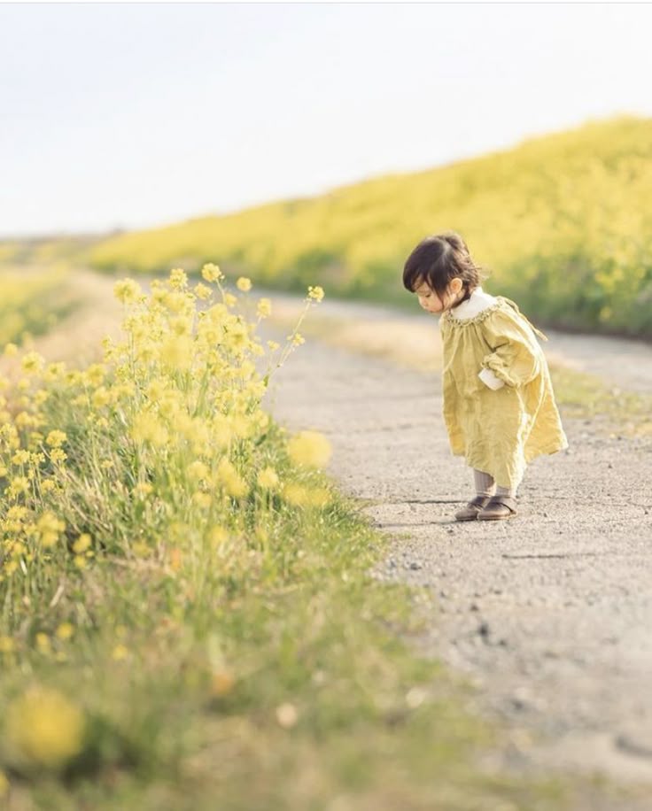 Dấu hiệu của 1 em bé là "con trời cho", đến để giúp bố mẹ vượt qua giai đoạn khó khăn- Ảnh 1.
