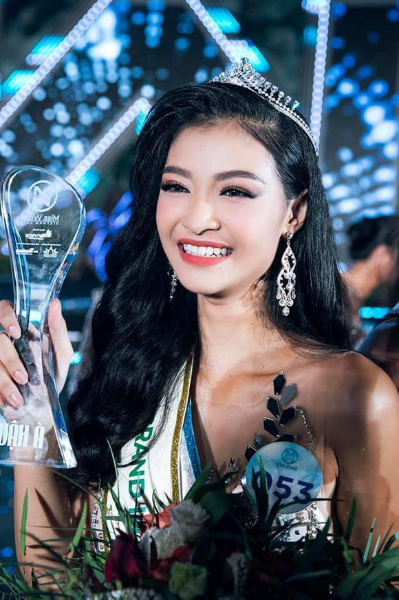 Á hậu Việt bị chê nhan sắc: Quyết 