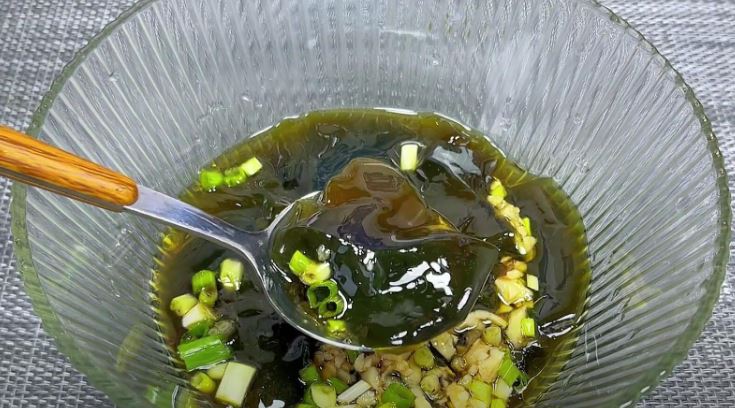 Đừng chỉ ăn quả, lá cây này quý như "nhân sâm của người nghèo", ở quê mọc đầy không ai ngó- Ảnh 4.