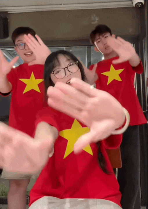 Giới trẻ sáng tạo hàng loạt trend yêu nước, nhảy múa hát ca phủ đỏ MXH càng xem càng thấy yêu!- Ảnh 4.