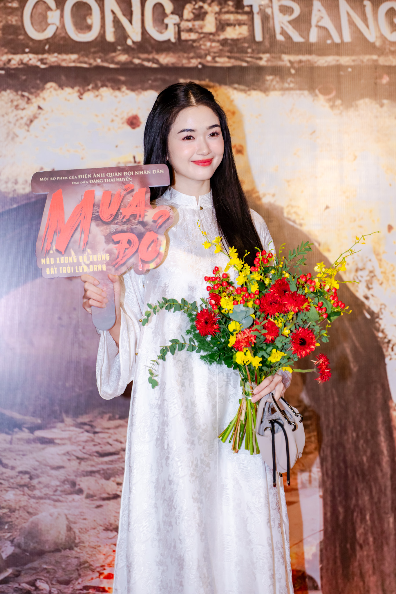Thảm đỏ hot nhất hôm nay: Hứa Vĩ Văn U50 vẫn lấn át hội nam thần, 1 nàng thơ đẹp quá mức thách thức mọi filter- Ảnh 11.