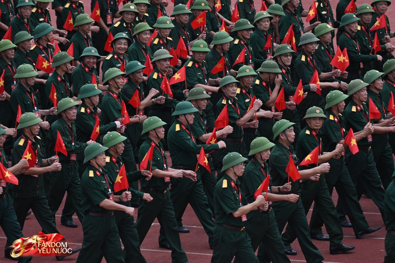 13 khối nghệ thuật, quần chúng hợp luyện diễu binh, diễu hành trên SVĐ Mỹ Đình- Ảnh 3.