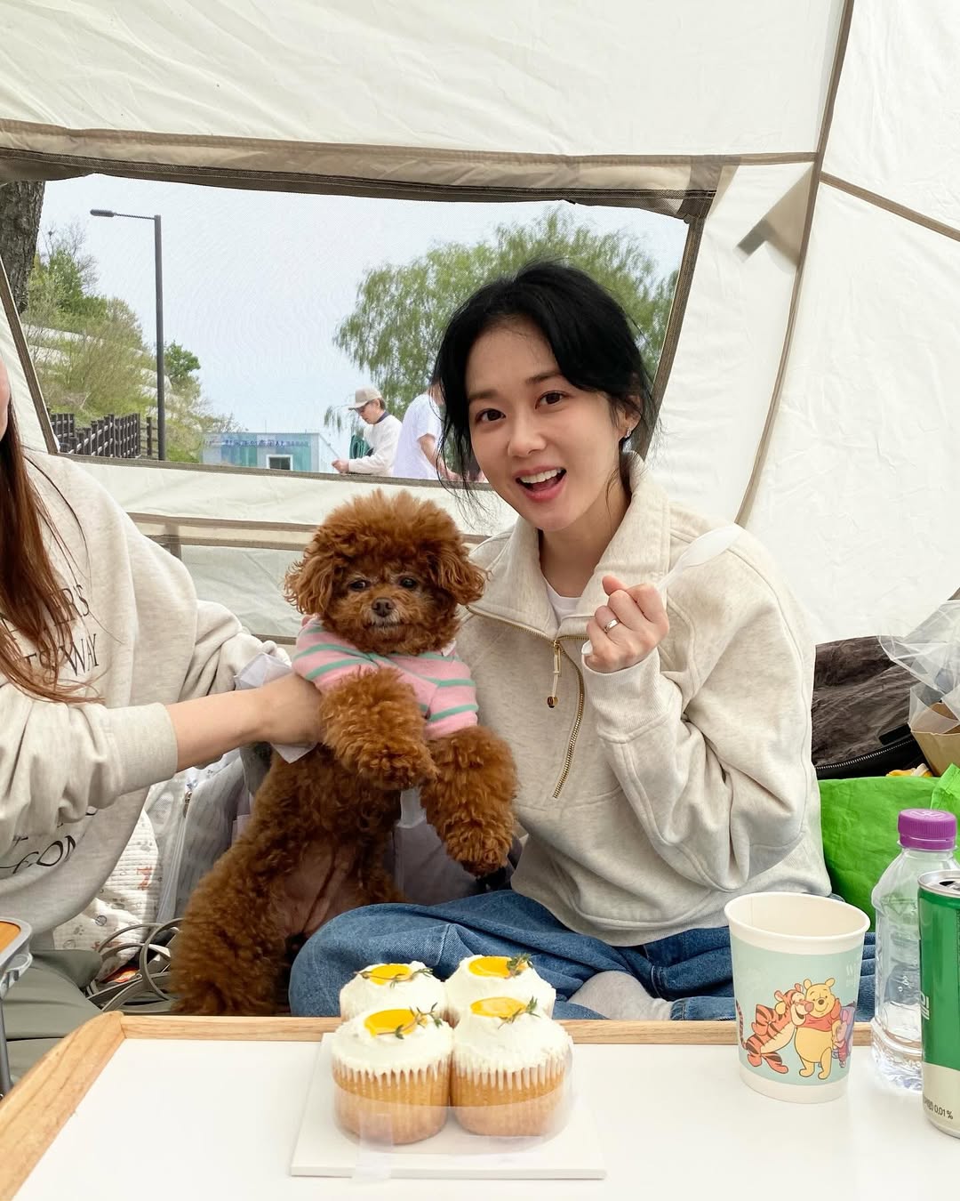 Huyền thoại trẻ dai nhất showbiz Hàn: Gương mặt như "phép màu giữa nhân gian", hack tuổi đỉnh đến nỗi thời gian thua cuộc- Ảnh 1.
