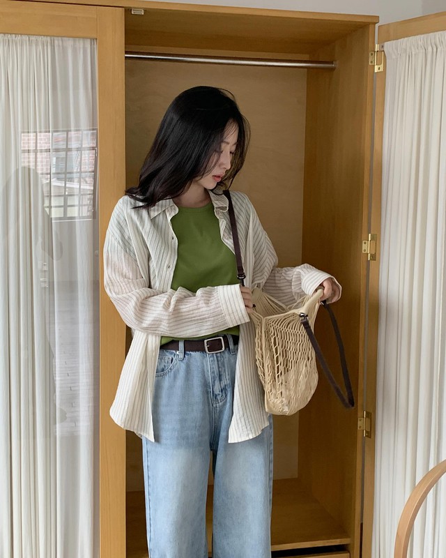 Mặc quần jeans cả tuần cũng không chán sau khi biết 10 cách phối đồ dễ ứng dụng này!- Ảnh 6.