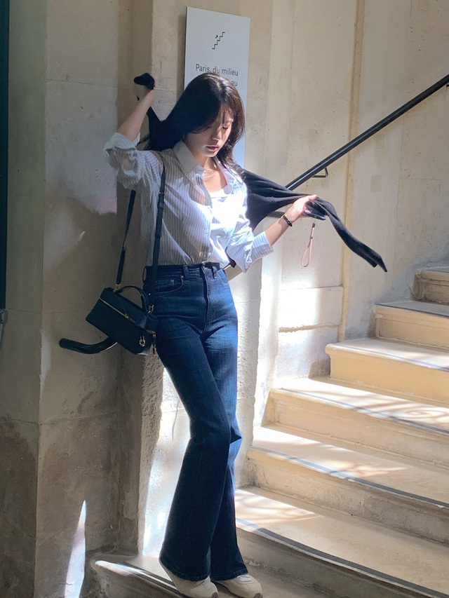 Mặc quần jeans cả tuần cũng không chán sau khi biết 10 cách phối đồ dễ ứng dụng này!- Ảnh 2.