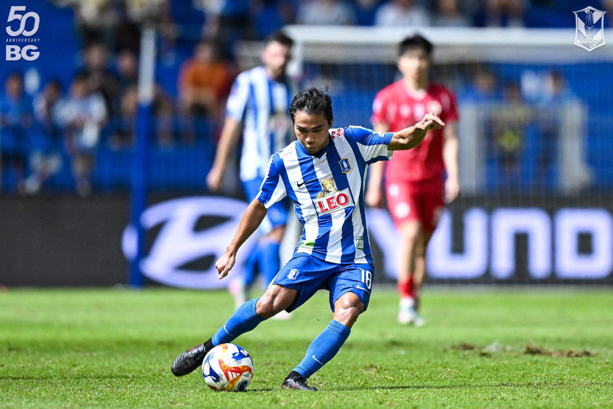 "Messi Thái Lan" Chanathip đẳng cấp thế nào?- Ảnh 2.