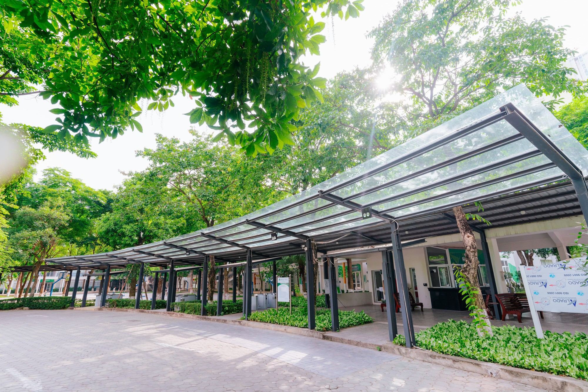Hé lộ ngôi trường quý tử nhà Cục trưởng Xuân Bắc đang theo học: Khuôn viên rộng 30.000m2, nhìn học phí nhiều người choáng- Ảnh 8.