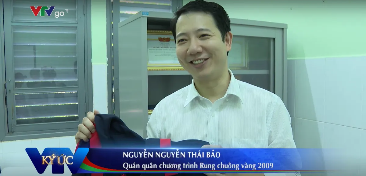 &Aacute; qu&acirc;n Olympia từng mất ng&ocirc;i v&ocirc; địch v&igrave; sự cố hy hữu, 20 năm sau l&agrave; b&aacute;c sĩ phẫu thuật h&agrave;ng đầu- Ảnh 8.