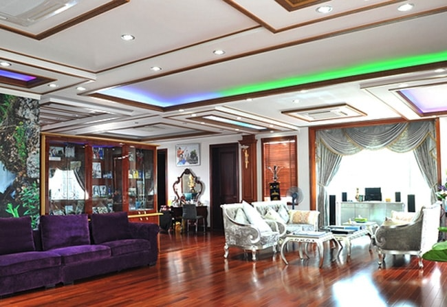 4 sao Việt có nhà trăm tỷ: Hà Anh Tuấn giàu không chối cãi, Hoa Hậu Việt Nam sống sang đến nỗi tưởng hư cấu- Ảnh 15.