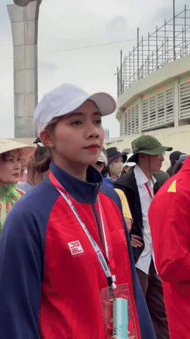 Dàn VĐV Việt Nam xinh tươi, rạng rỡ tập luyện diễu hành A80: 