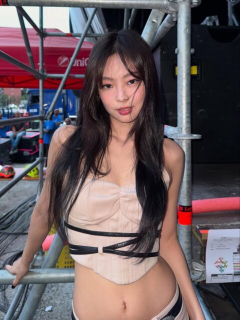 Bùng binh tình ái: Jennie (BLACKPINK) 
