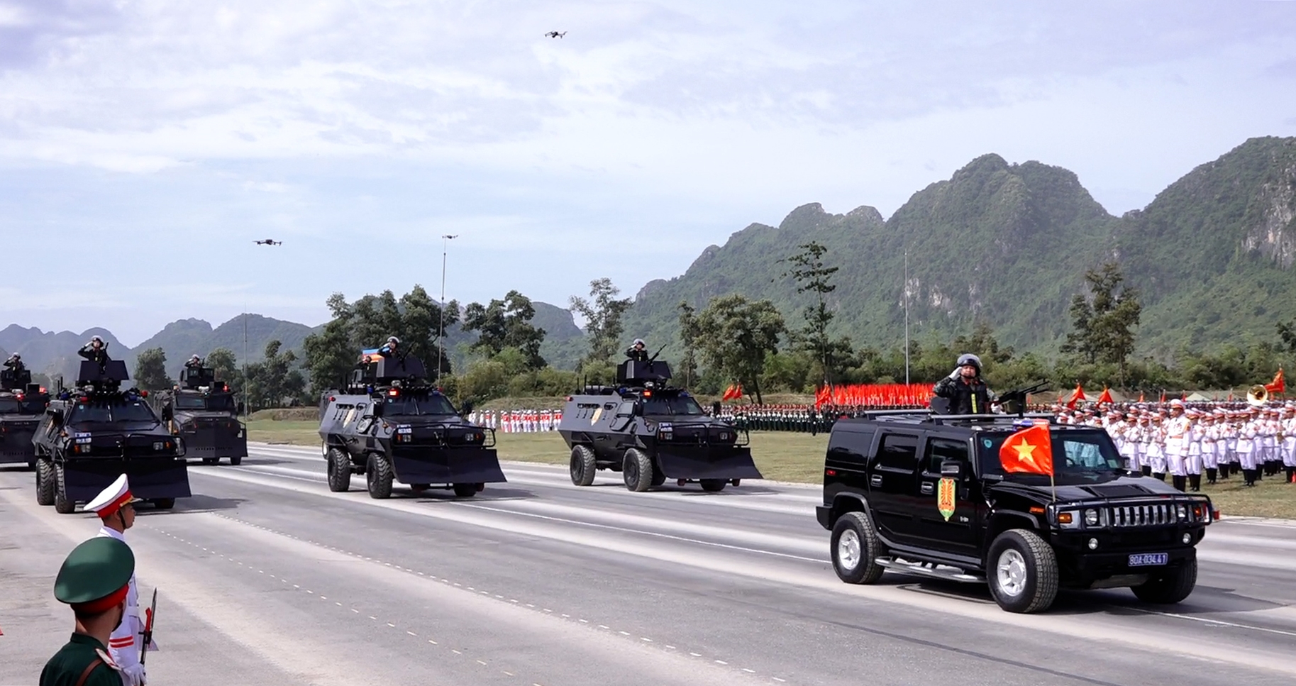 Tổng hợp luyện tối 21/8: Dàn khí tài tên lửa đạn đạo, pháo phản lực, UAV của QĐND Việt Nam sẽ đi qua đâu?- Ảnh 5.