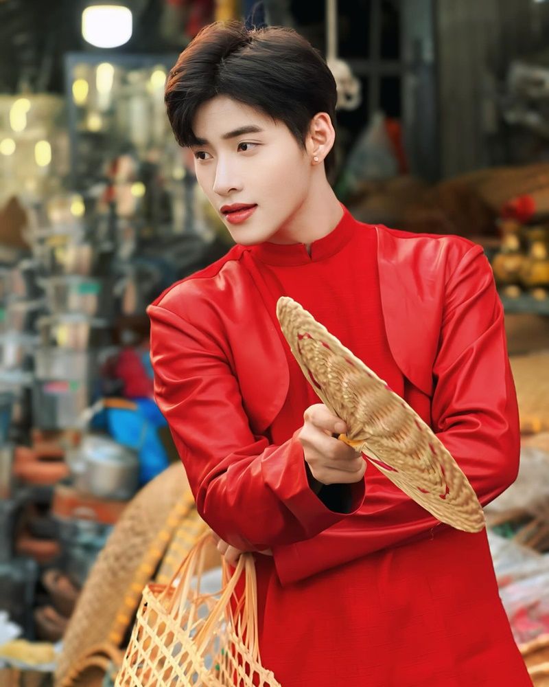 Nam ca sĩ đẹp trai, nhảy giỏi nhất Anh Trai Say Hi, gây phản cảm khi chụp ảnh với fan nữ là ai?- Ảnh 2.