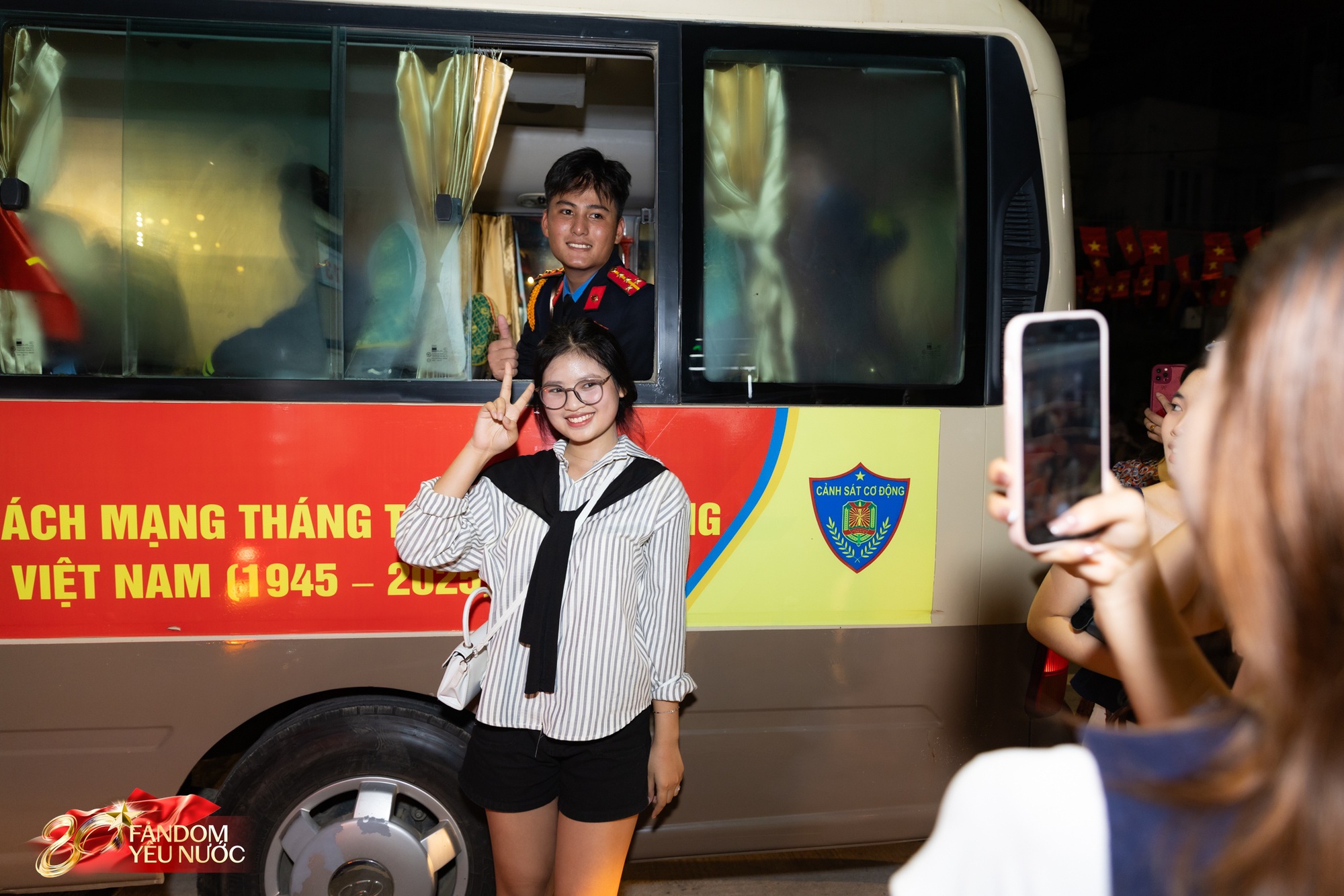 Khui được "sít rịt" cuối ngày đi đu concert Quốc gia: Size gap mà nhiều người ao ước là đây- Ảnh 7.