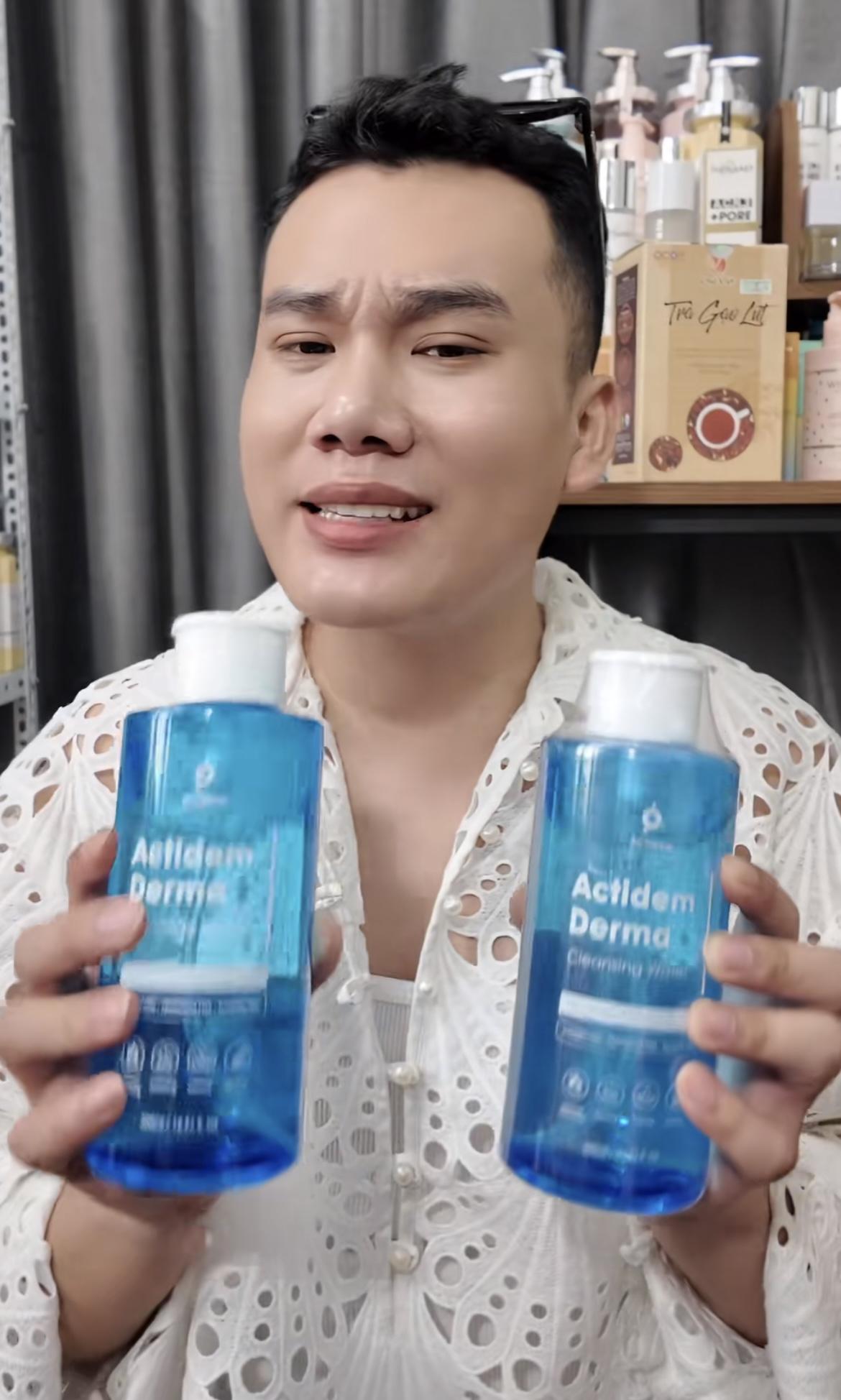 "Ngôi sao mới" trong làng nước tẩy trang làm "đổ tim" các beauty blogger gọi tên Actidem Derma Cleansing Water- Ảnh 3.
