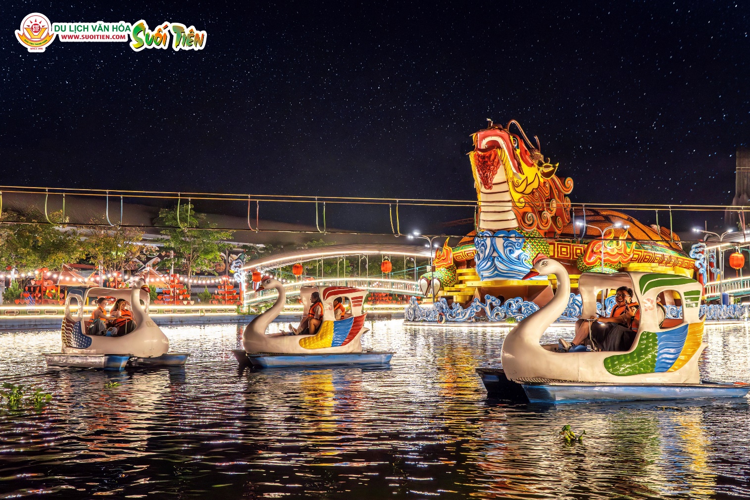 Suối Tiên mở cửa đêm dịp lễ 2/9 - Không gian rực rỡ, trải nghiệm bất tận- Ảnh 4. Suối Tiên mở cửa đêm dịp lễ 2/9 - Không gian rực rỡ, trải nghiệm bất tận- Ảnh 4.