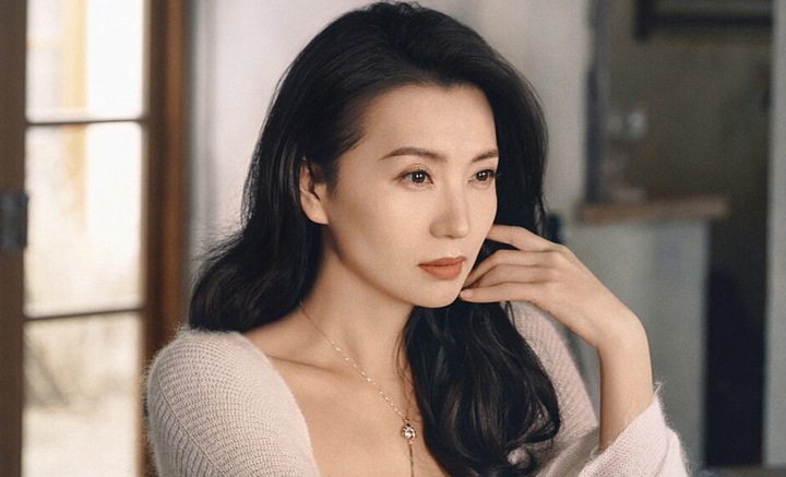 Mỹ nhân đẹp nhất Thiên Long Bát Bộ bỏ showbiz cưới đại gia, giờ làm giảng viên- Ảnh 4.