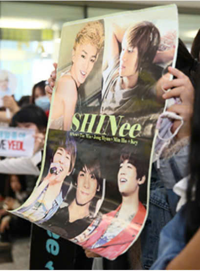 The K Showtime: Mạnh dạn “chen chân” giữa làn sóng concert quốc nội, cả bầu trời thanh xuân trở về- Ảnh 4.