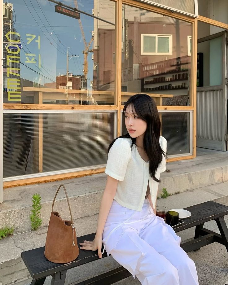Tình hình bất ổn của cô vợ lương cao gấp 4 lần chồng, dân mạng nghe xong ngơ ngác toàn tập!- Ảnh 1.
