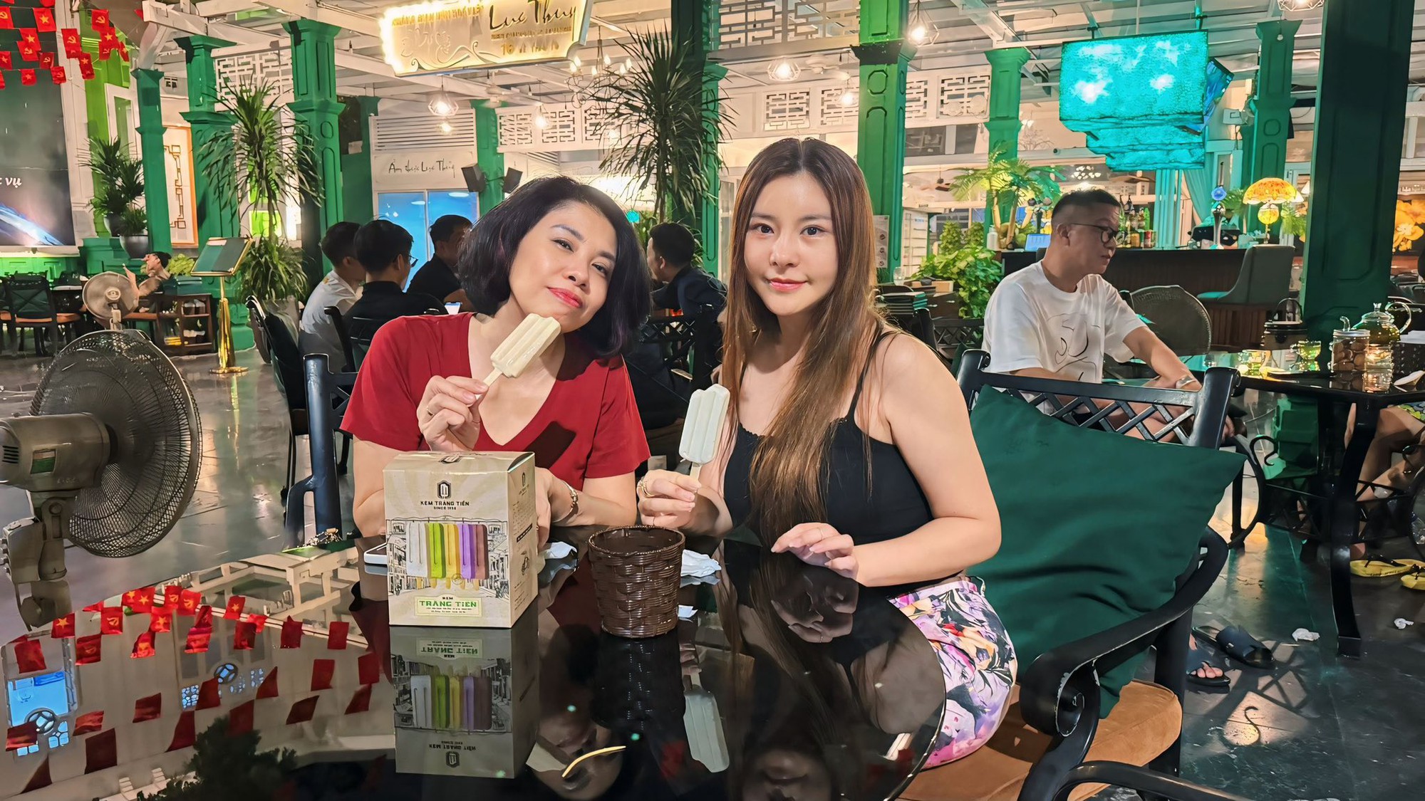 Diễn viên Kim Oanh lên tiếng sau khi gây tranh cãi vì phẫu thuật thẩm mỹ cả gương mặt- Ảnh 4.