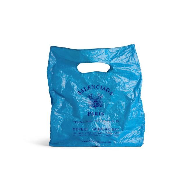 Chiếc túi như “nylon nhàu” giá 25 triệu của Balenciaga khiến mạng xã hội bất mãn- Ảnh 2.