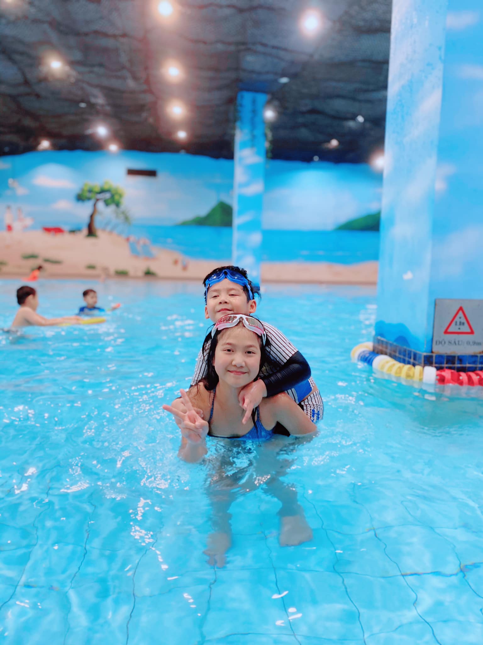 Ái nữ nhà diễn viên Mạnh Trường tuổi 16 xinh đẹp như hoa, cao vượt trội một phần nhờ chăm chơi thể thao từ nhỏ- Ảnh 5.