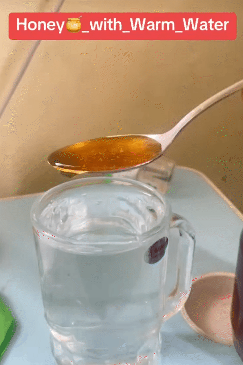 Cho 1 thìa này vào nước và uống mỗi tối: Có thể giảm 3-4kg/tháng, da trắng mịn, tươi trẻ hơn từng ngày- Ảnh 2.
