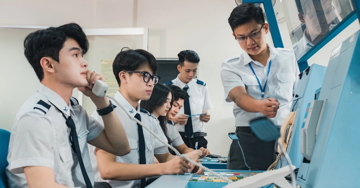 Ngành học chỉ một trường duy nhất ở Việt Nam đào tạo đã có điểm chuẩn 2025: Cực hot vì lương tháng 30 triệu đồng "trong tầm tay"- Ảnh 3.