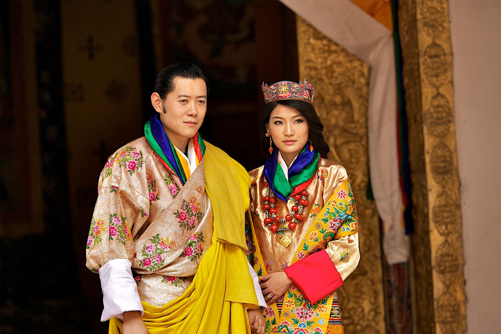 Chuyện tình hơn cả cổ tích của Quốc vương và Hoàng hậu Bhutan: Bắt đầu từ một câu nói năm 7 tuổi- Ảnh 2.