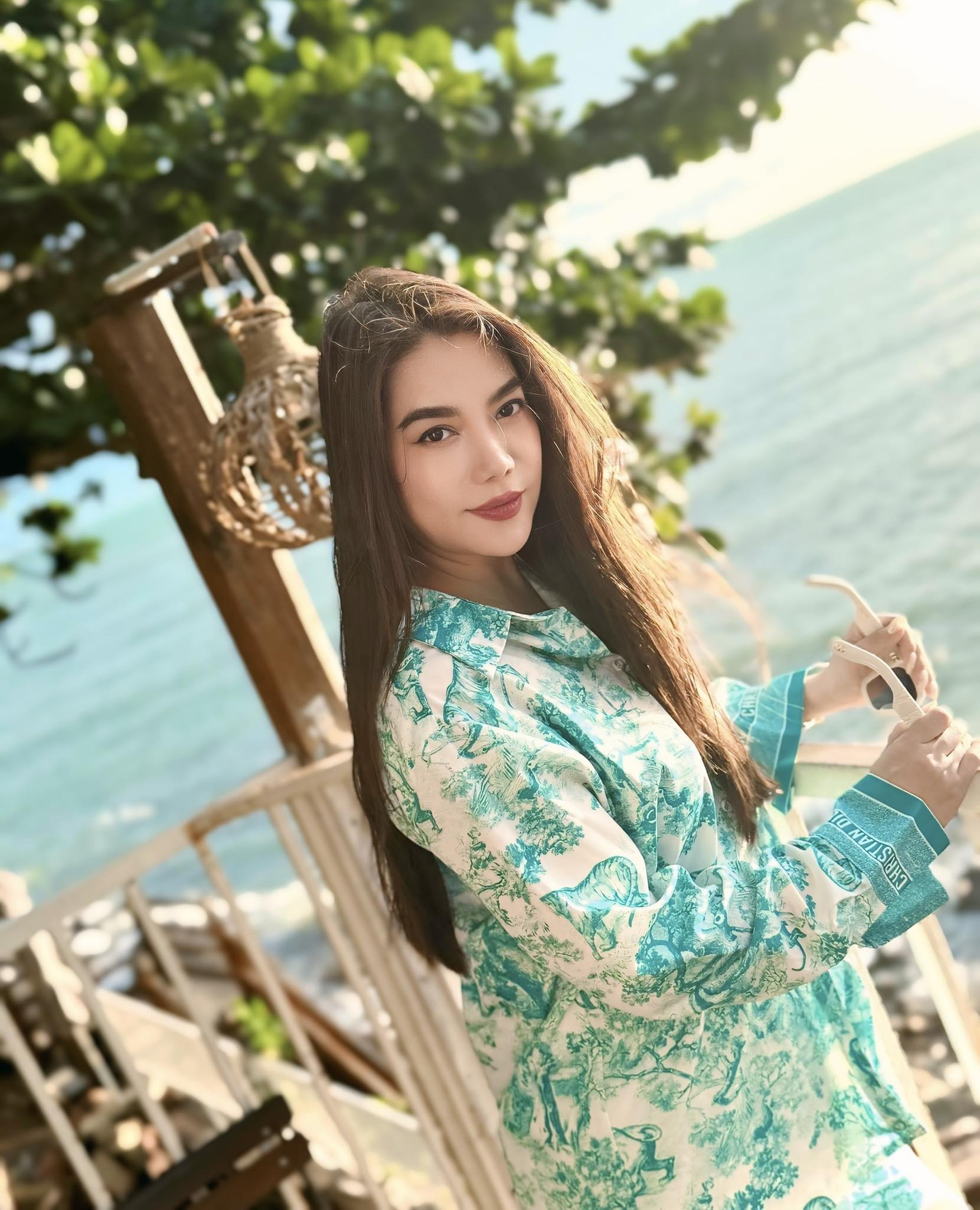 Trương Ngọc Ánh tuổi 49 rất chăm làm 1 việc để bơm collagen, 1 Hoa hậu 54 tuổi cũng duy trì để nhan sắc tươi trẻ đáng ngưỡng mộ- Ảnh 2.