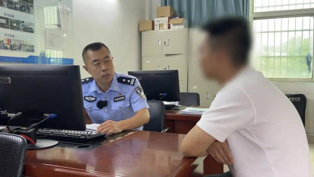 Mang hơn 4 tỷ đồng tiền đền bù đất đi gửi tiết kiệm với lãi suất hơn 8%, 1 năm sau đến rút thì được thông báo: "Chúng tôi chưa từng triển khai gói tiền gửi trên"- Ảnh 1.