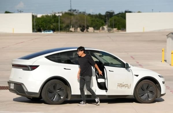 Nóng: Elon Musk bị kiện tập thể với cáo buộc 'lừa đảo'- Ảnh 2. Nóng: Elon Musk bị kiện tập thể với cáo buộc 'lừa đảo'- Ảnh 2.