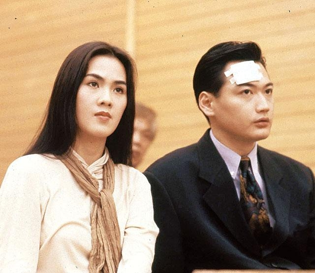 Nữ sinh không biết nghề nghiệp cha mẹ, sau tốt nghiệp phát hiện bí mật mà tá hoả: Gia thế không đùa được!- Ảnh 1.
